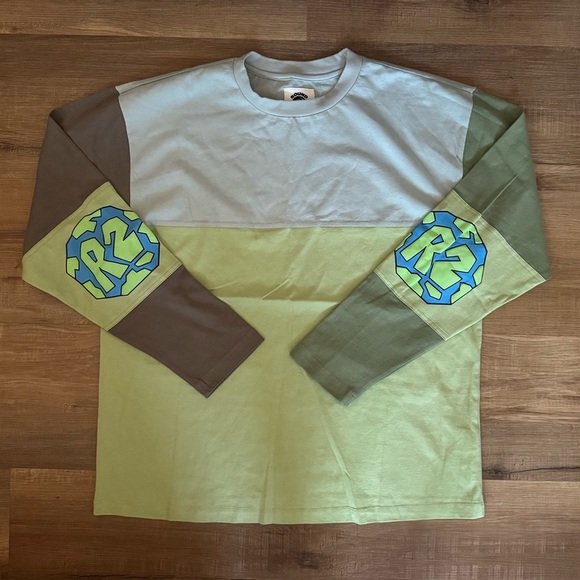 round two Other - Round Two Long Sleeve Large